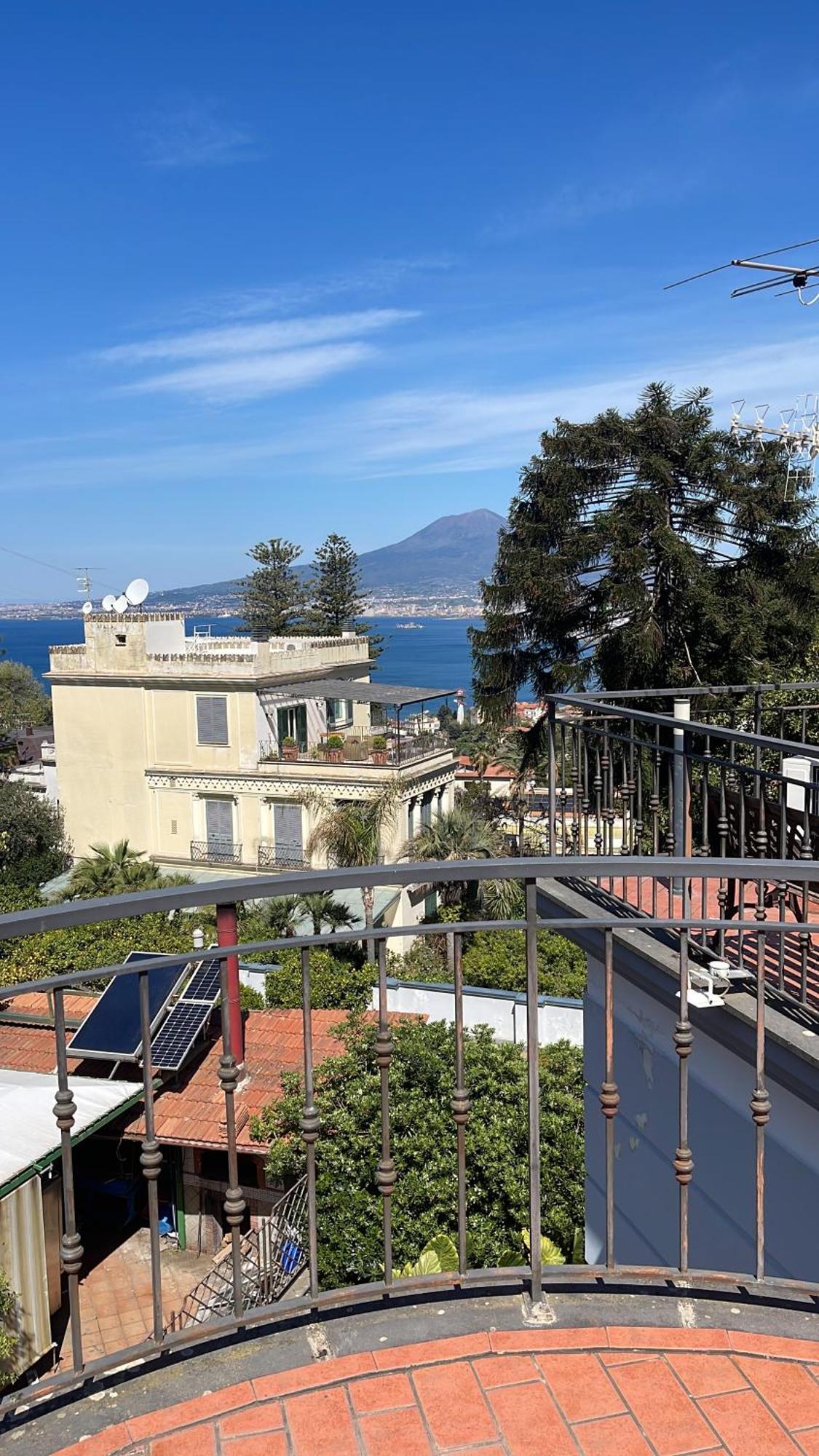 La Terrazza Quisisana Sorrento Coast Villa Castellammare di Stabia Bagian luar foto